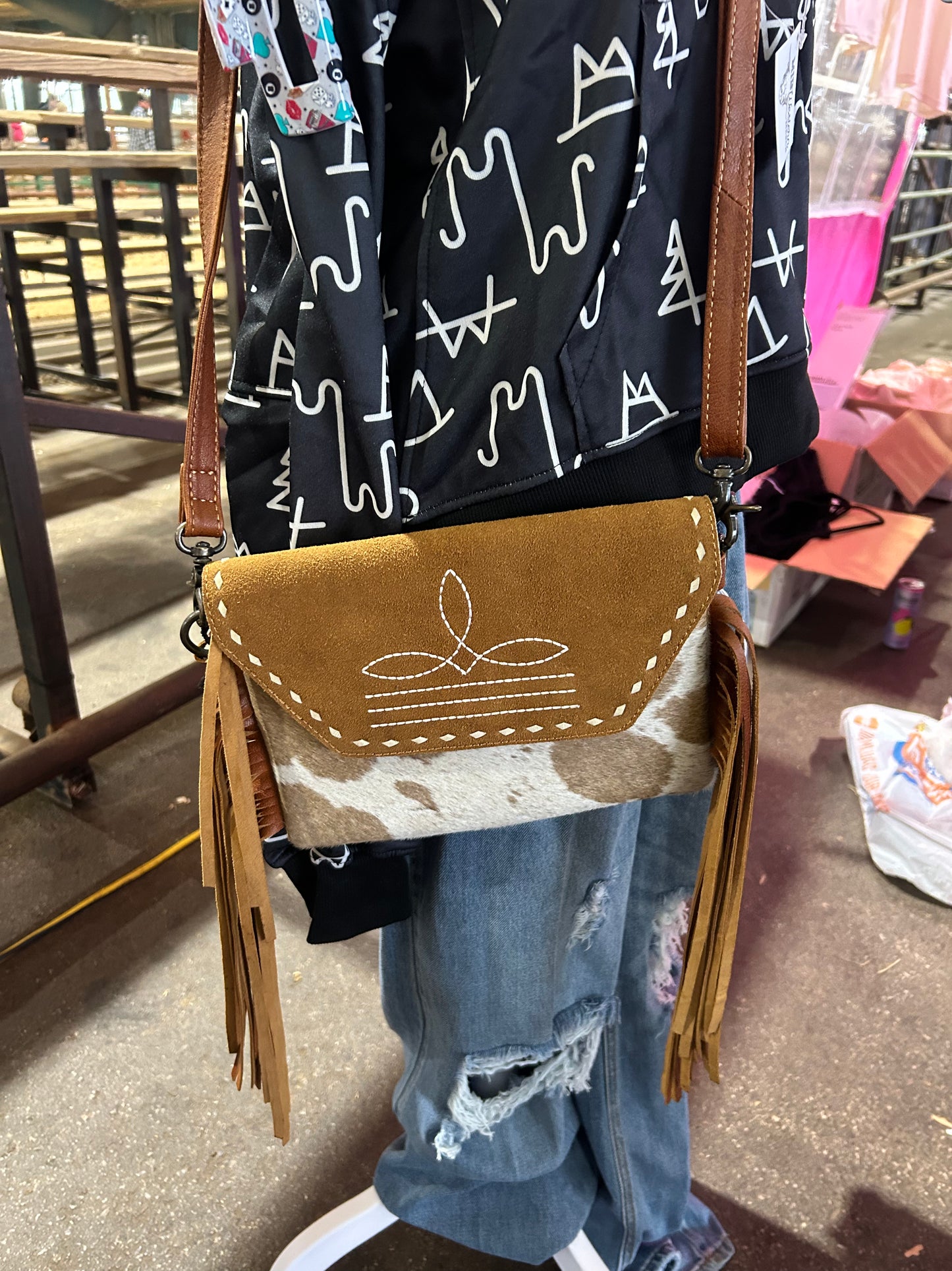 Cowhide Boot Stitch Crossbody Purse rts
